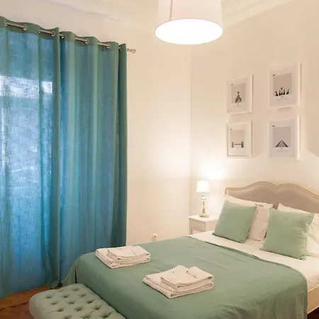Appartement FLH Estefânia Storyteller with Terrace